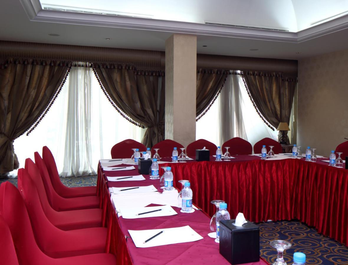 Ramada Riyadh Hotel Ngoại thất bức ảnh