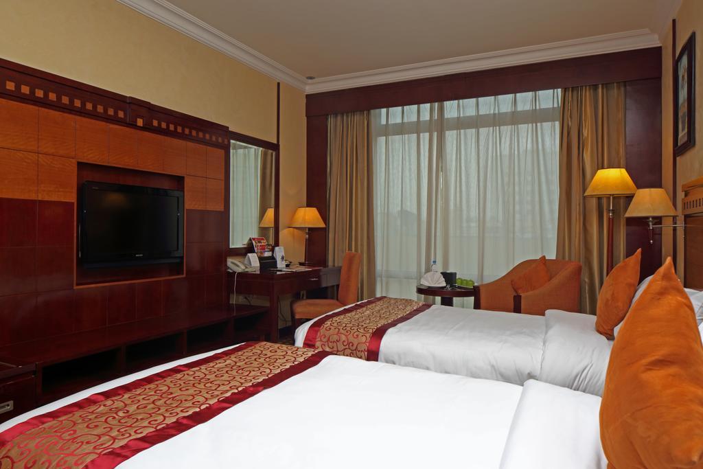 Ramada Riyadh Hotel Ngoại thất bức ảnh
