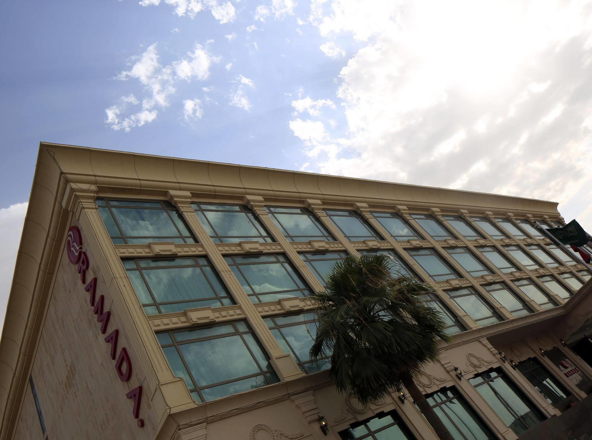 Ramada Riyadh Hotel Ngoại thất bức ảnh